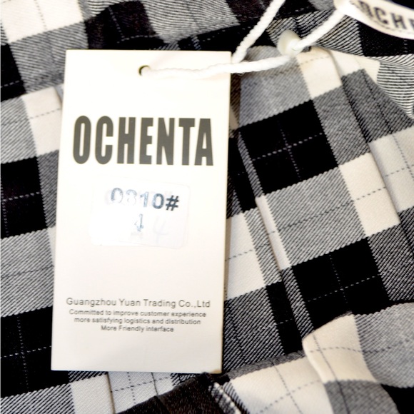 NWT Ochenta Black and White Plaid Pleated Heavy Material Skirt Women’s Size 4 - Picture 6 of 8